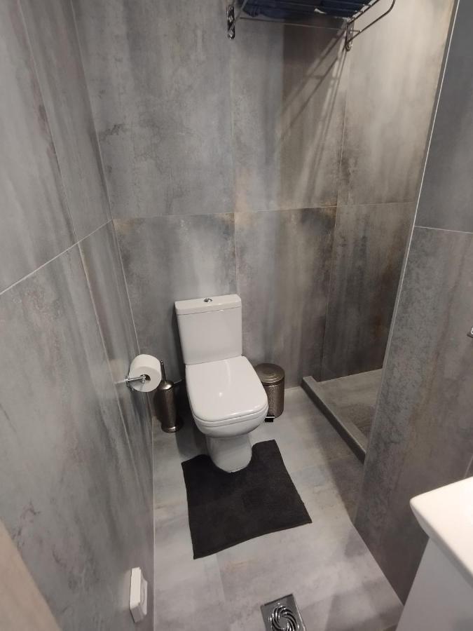 Jason'S Centre Apartment فولوس المظهر الخارجي الصورة